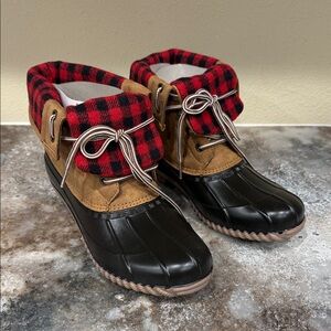Avenue Plaid Lined Duck Boots